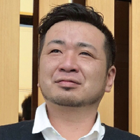 結城 利彦 様